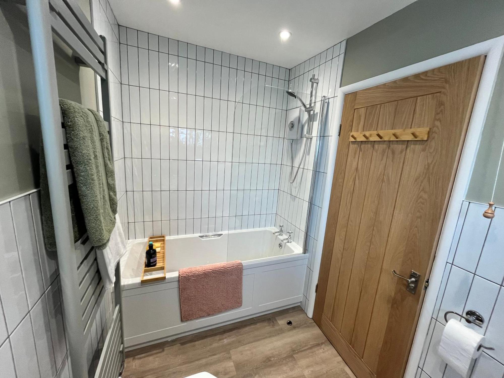Boutique Style Cosy Cottage Ellesmere Buitenkant foto